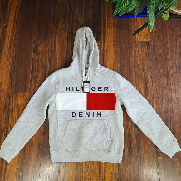 Tommy Hilfiger Other - Tommy Hilfiger denim hoodie medium 78D2063 891